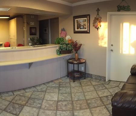 Hilltop Inn & Suites Victorville Dış mekan fotoğraf